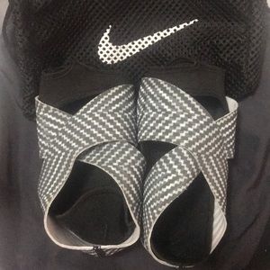 Nike Studio Wrap Yoga Shoe